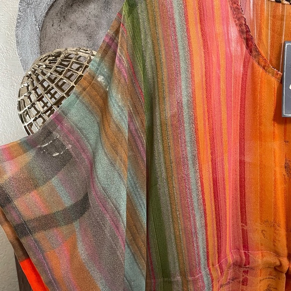 Caftan Blouse - Picture 12 of 16